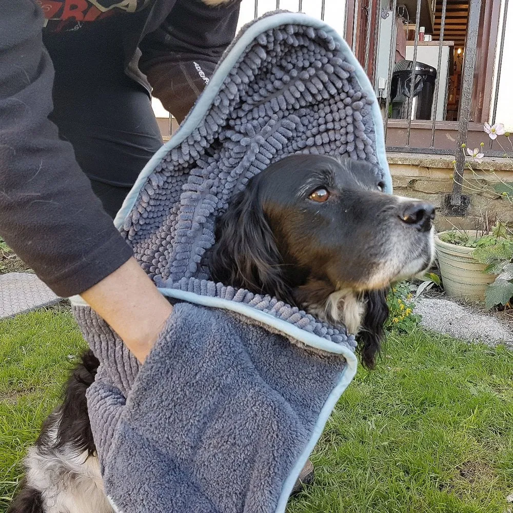 Henry Wag Pet Noodle Glove Towel